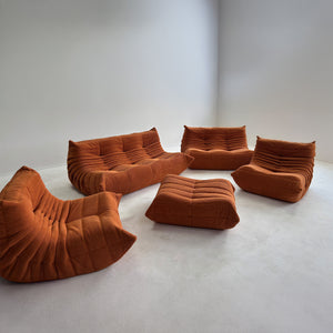 Modern 3 Seater Corduroy Relax Sofa – Sculptural Design and Elegant Texture