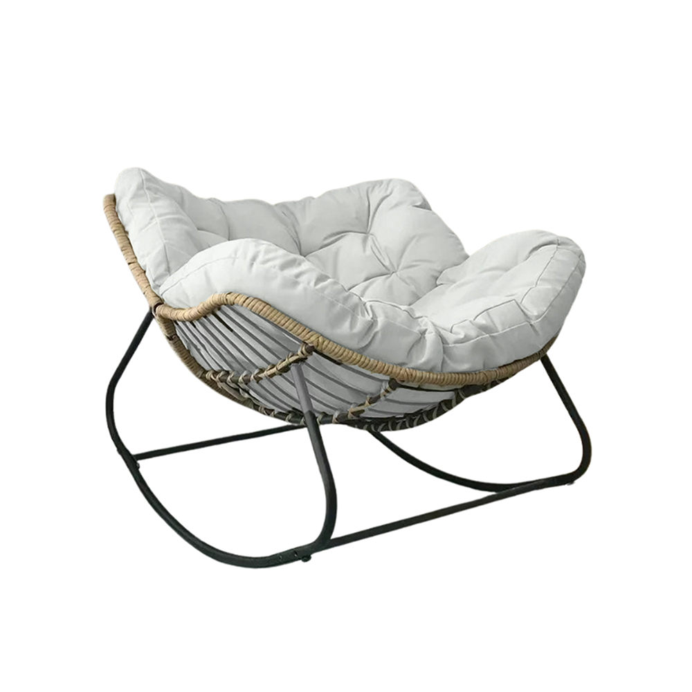 Fauteuil à Bascule Confortable – Relaxation Ultime.