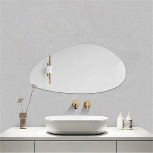 Miroir Irregulier de Charme.