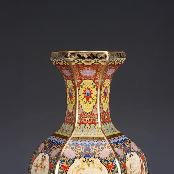 Prestige Enameled Vase – Imperial Ceramic Motifs