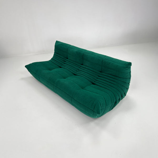 Modern 3 Seater Corduroy Relax Sofa – Sculptural Design and Elegant Texture