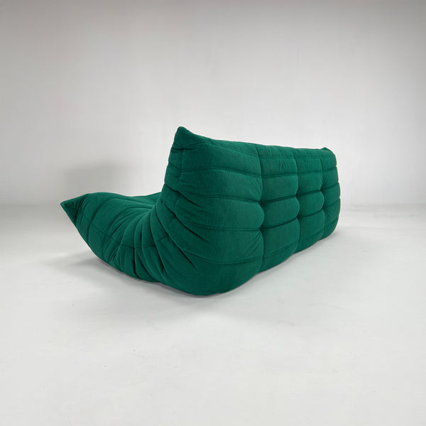 Modern 3 Seater Corduroy Relax Sofa – Sculptural Design and Elegant Texture