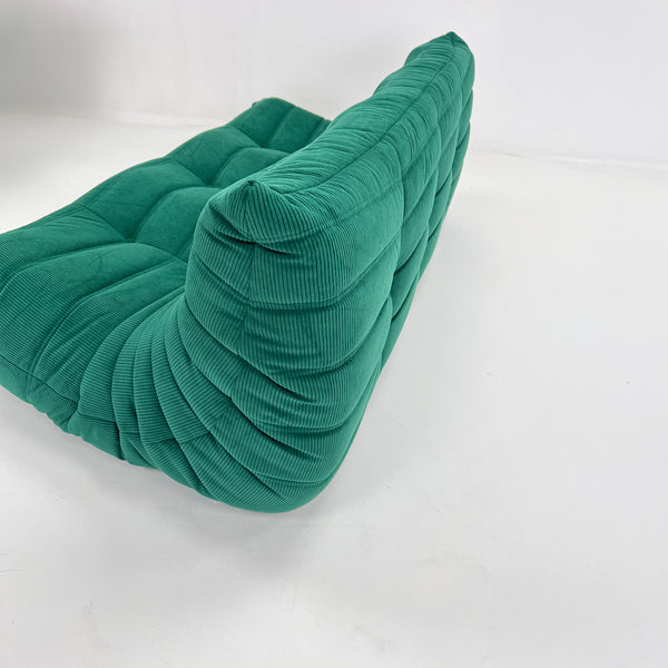 Modern 3 Seater Corduroy Relax Sofa – Sculptural Design and Elegant Texture