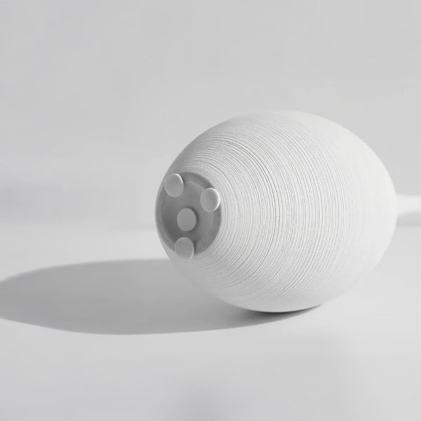Slender Sculptural Vase – Modern Ceramic Black or White